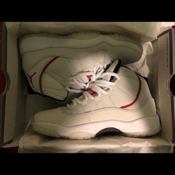 SOLD!!!! Retro JORDAN 11s - Picture 1 of 5